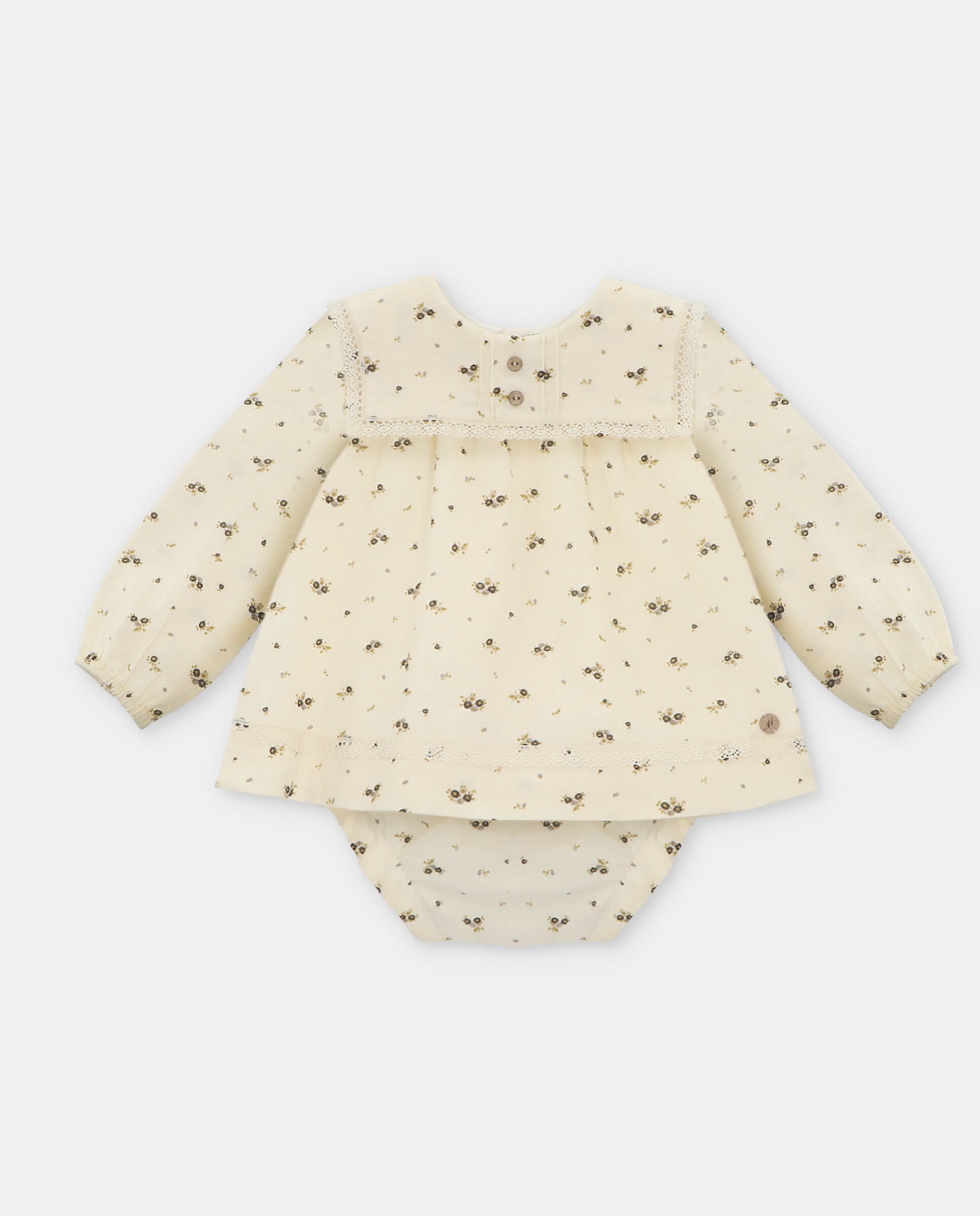 Conjunto NiƱa Moutard