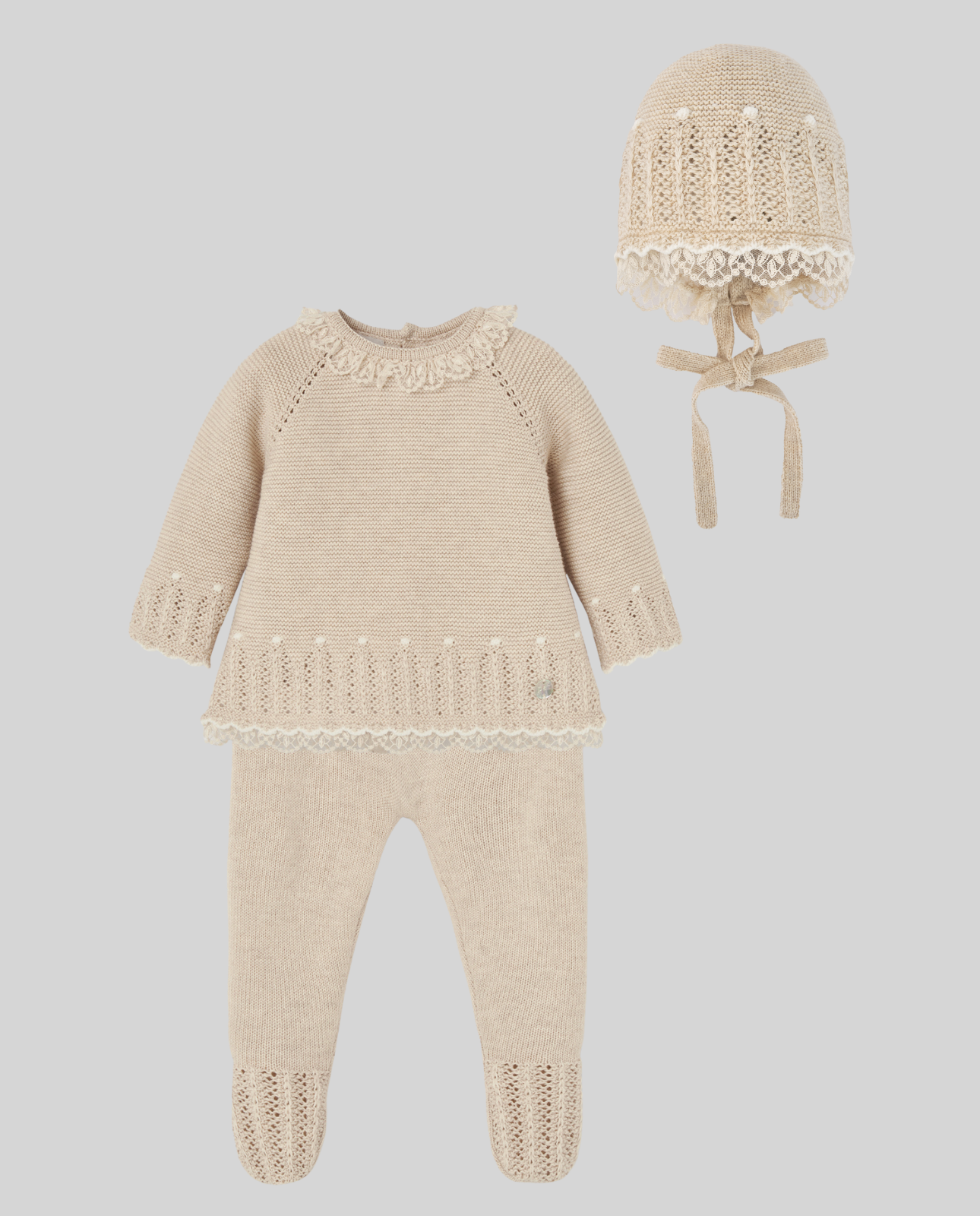 Conjunto Jubon, Polaina y Capota "Alegria" Avena/Crudo