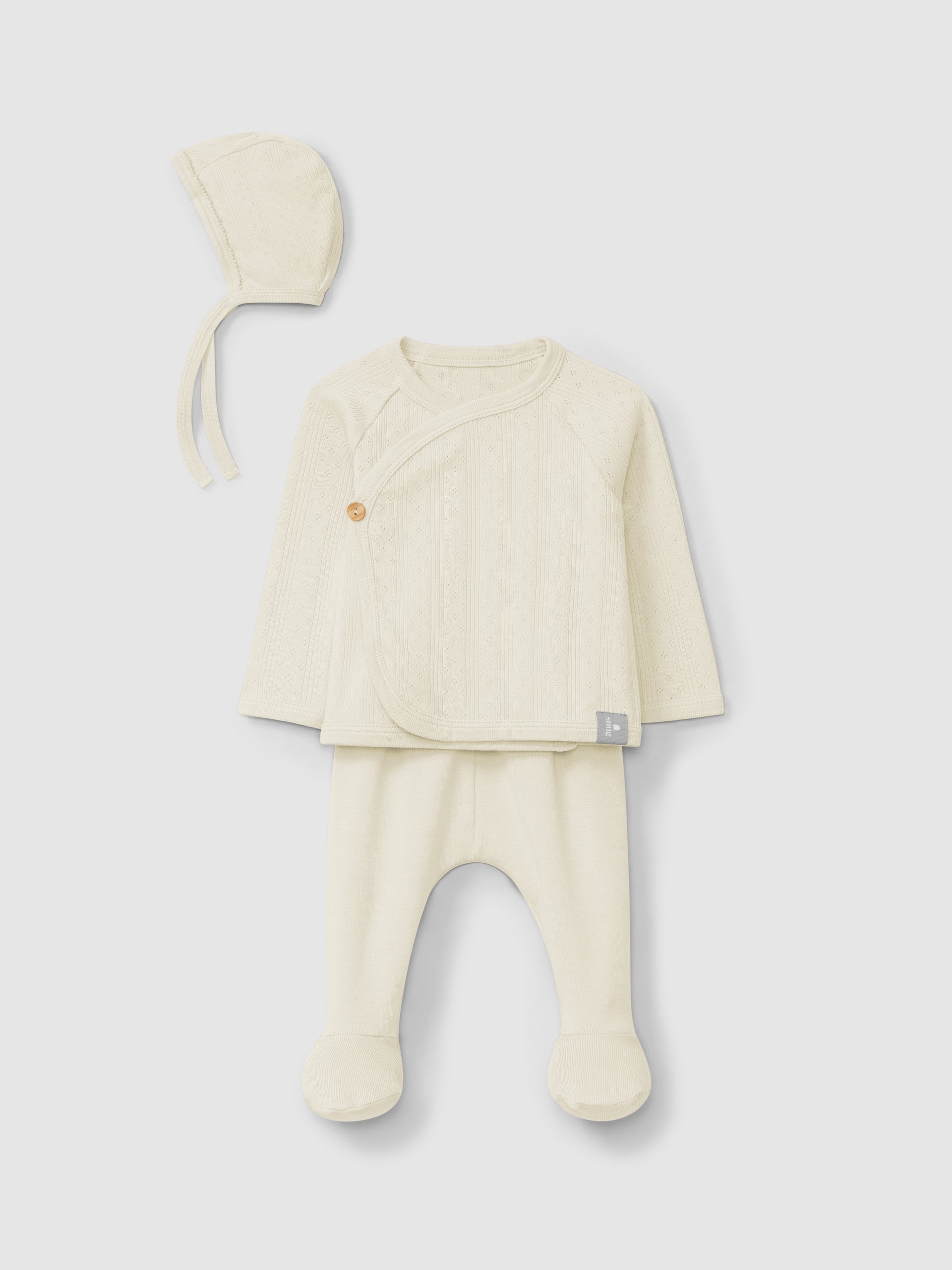 Three-piece ajour pattern set Natural