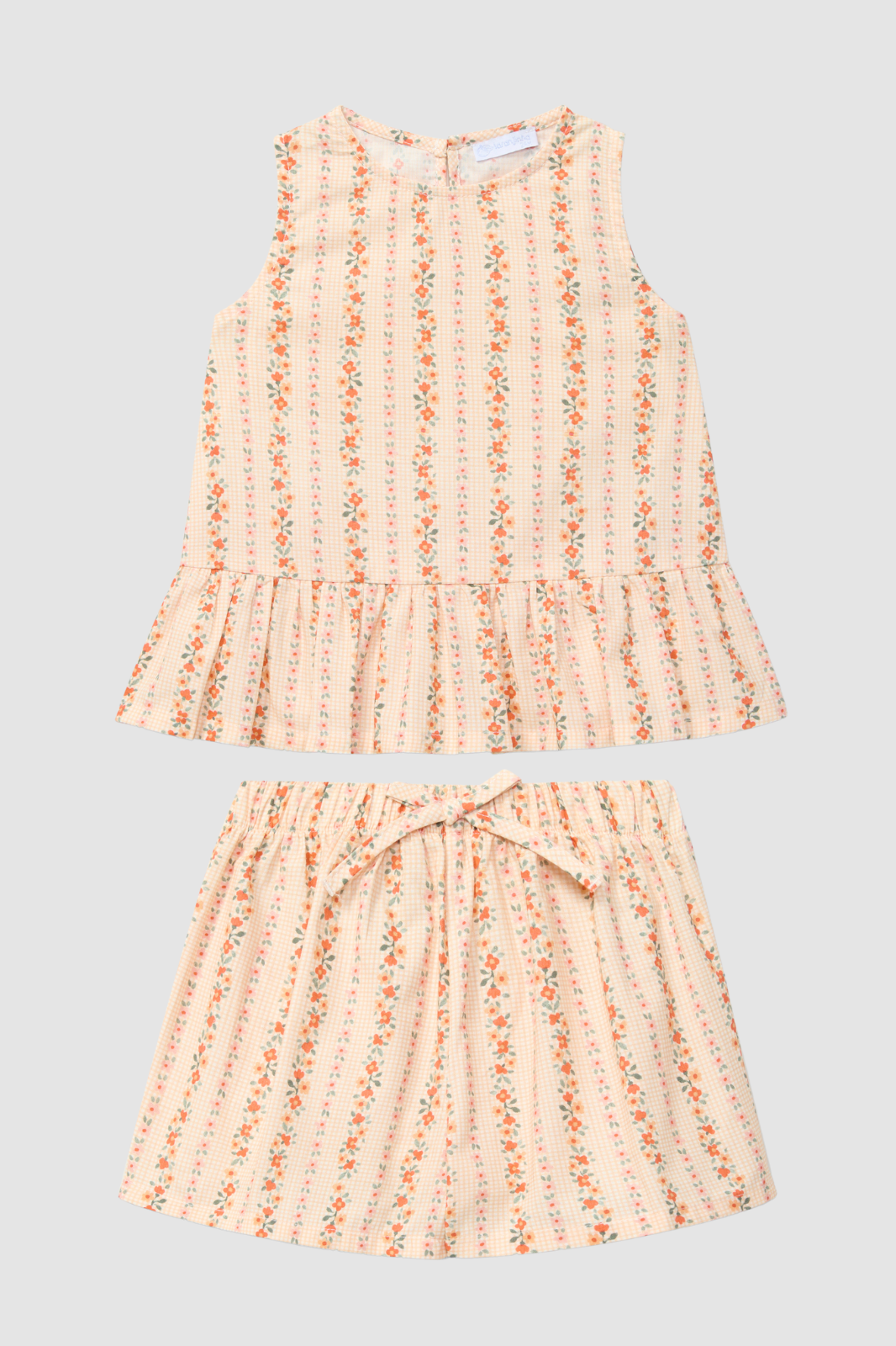 Conjunto Top y Pull up micro-vichy y flores