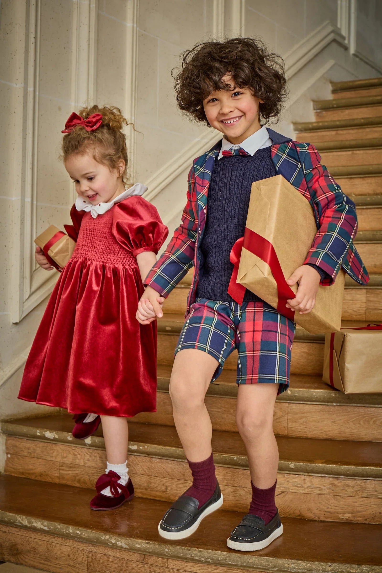 Joséphine, smocked dress, in Burgundy velvet