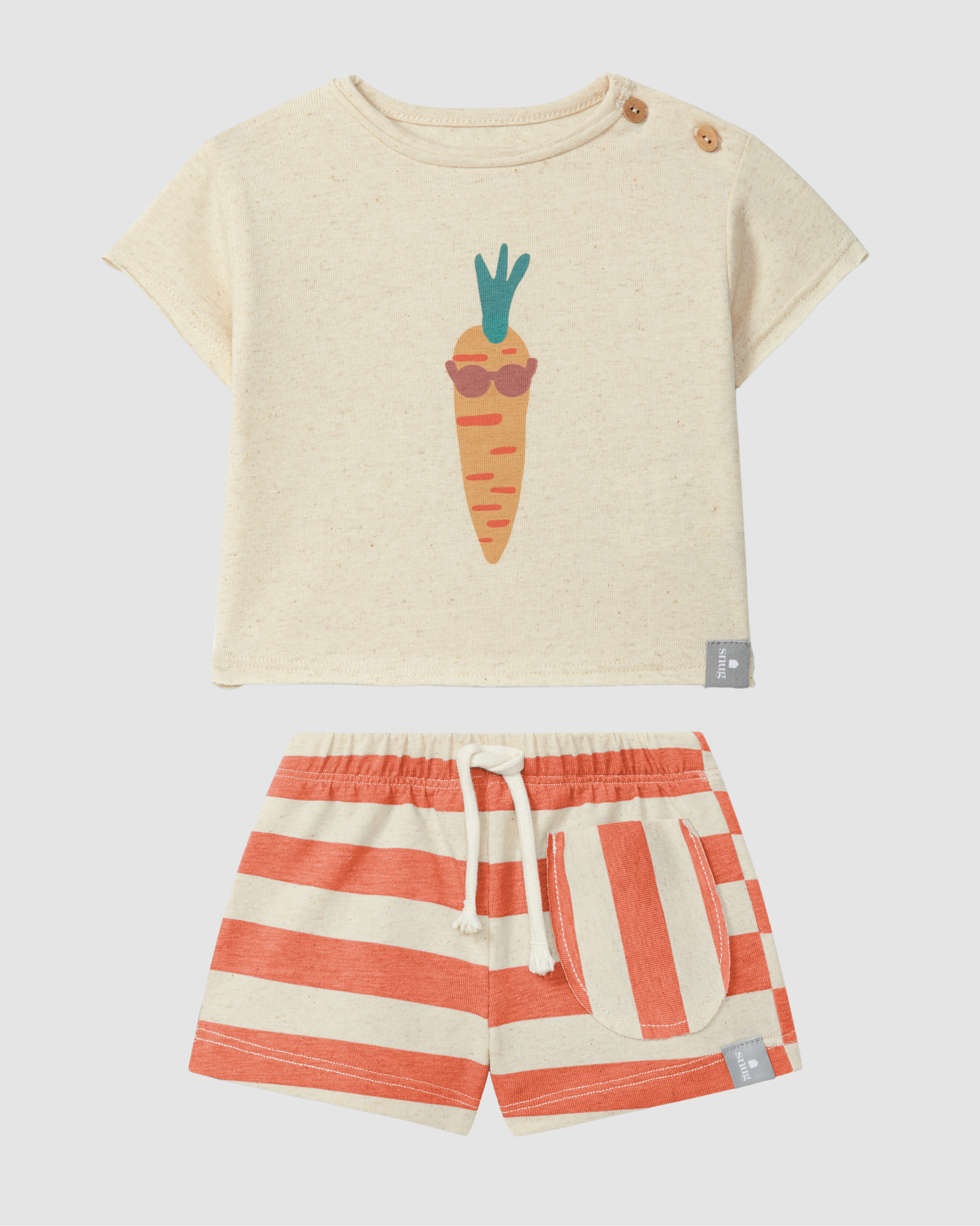 T-shirt with Carrot print and Stripe Shorts