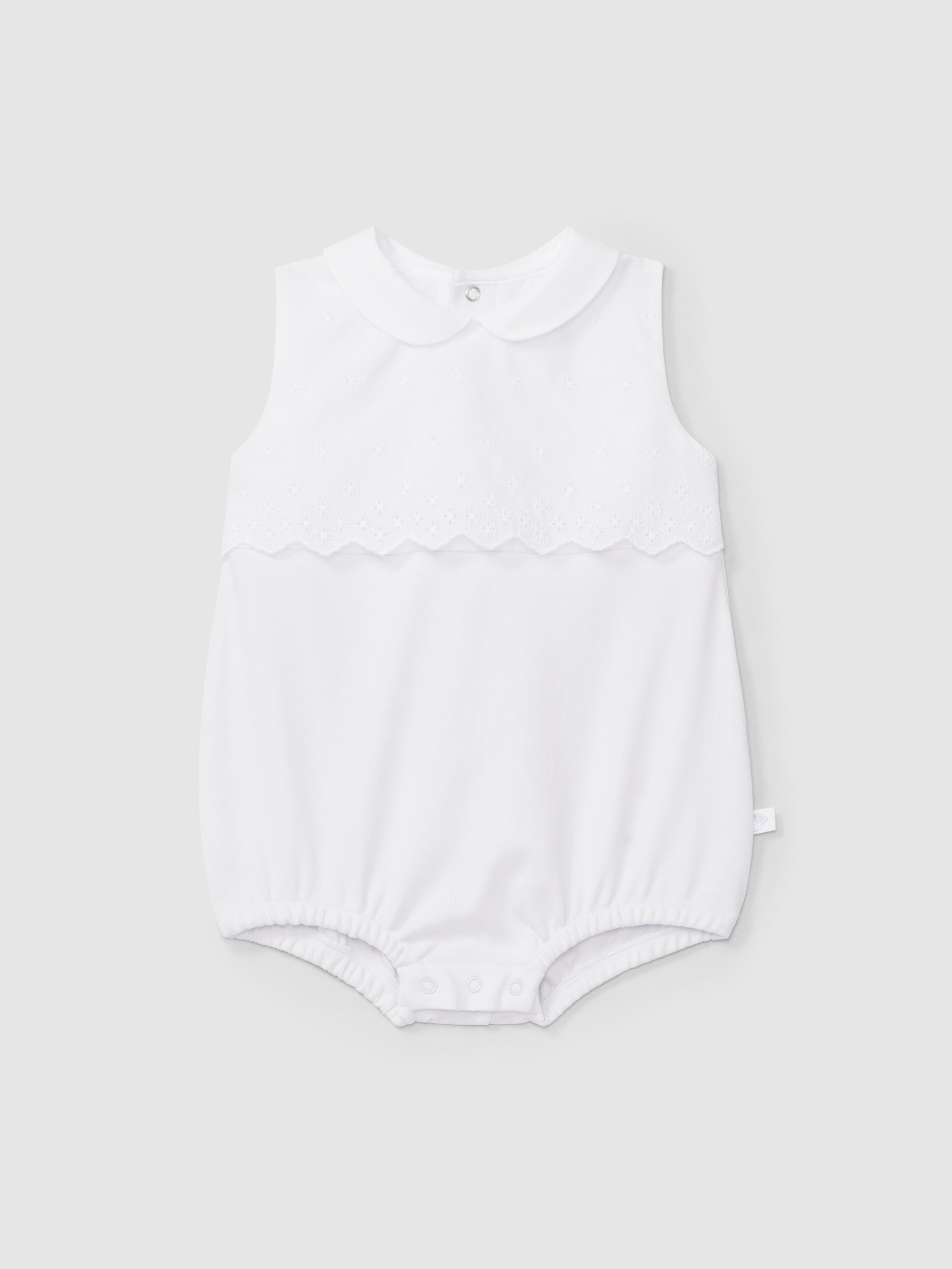 Ranita Cuello Redondo en Blanco