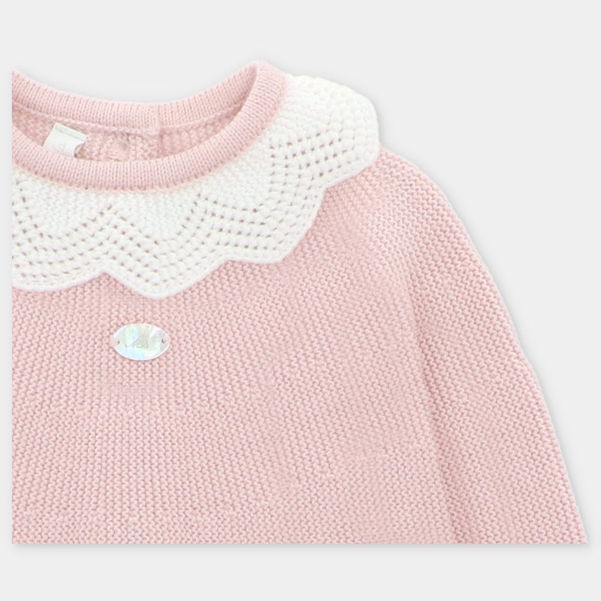 Primera Puesta con Bonnet en Rosa Empolvado