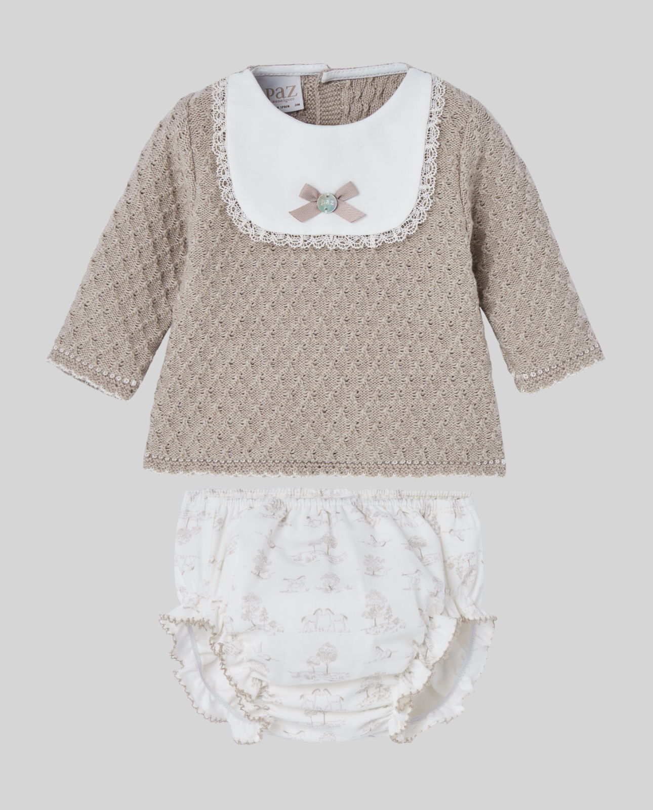 Conjunto Jubon y cubrepañal "Pony"
