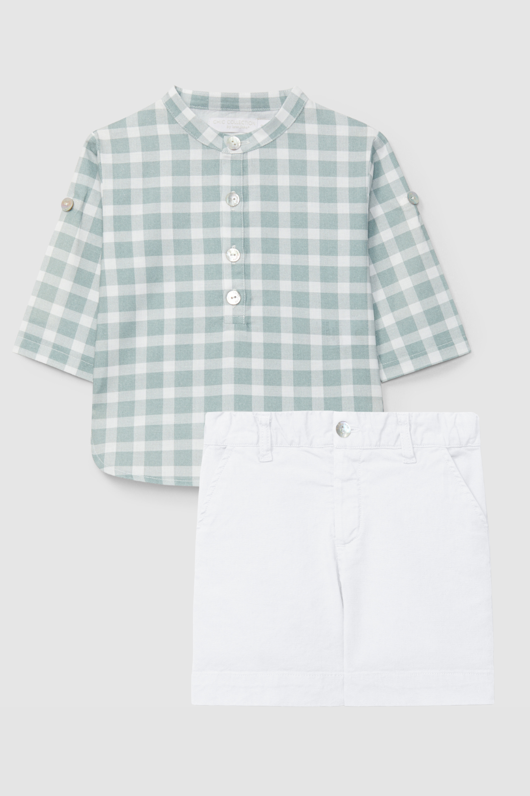 Conjunto camisa cuello Mao Cuadros y pantalon corto de sarga