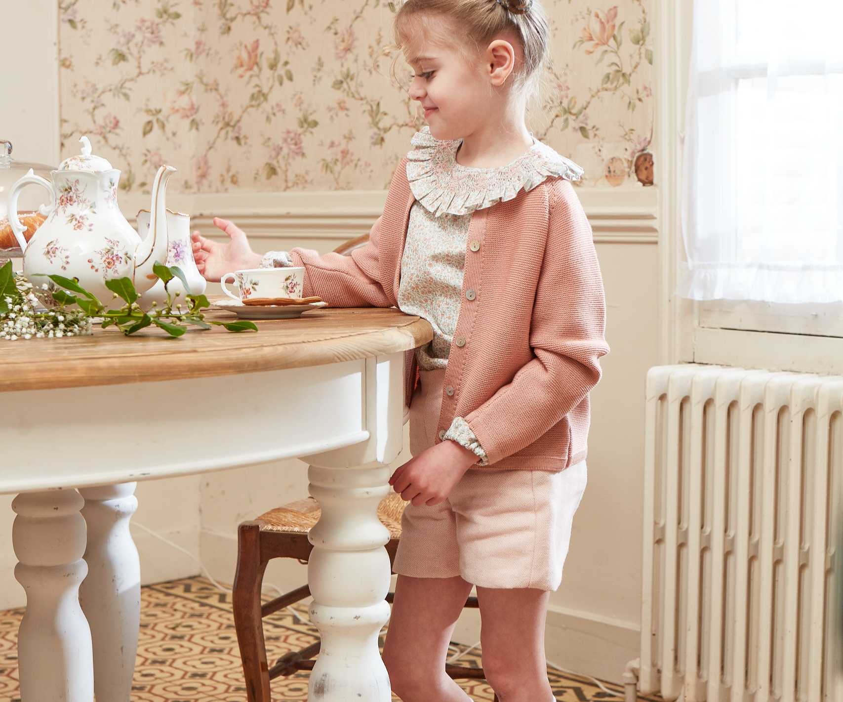 Sarah Blouse in Disty Pink and Shorts