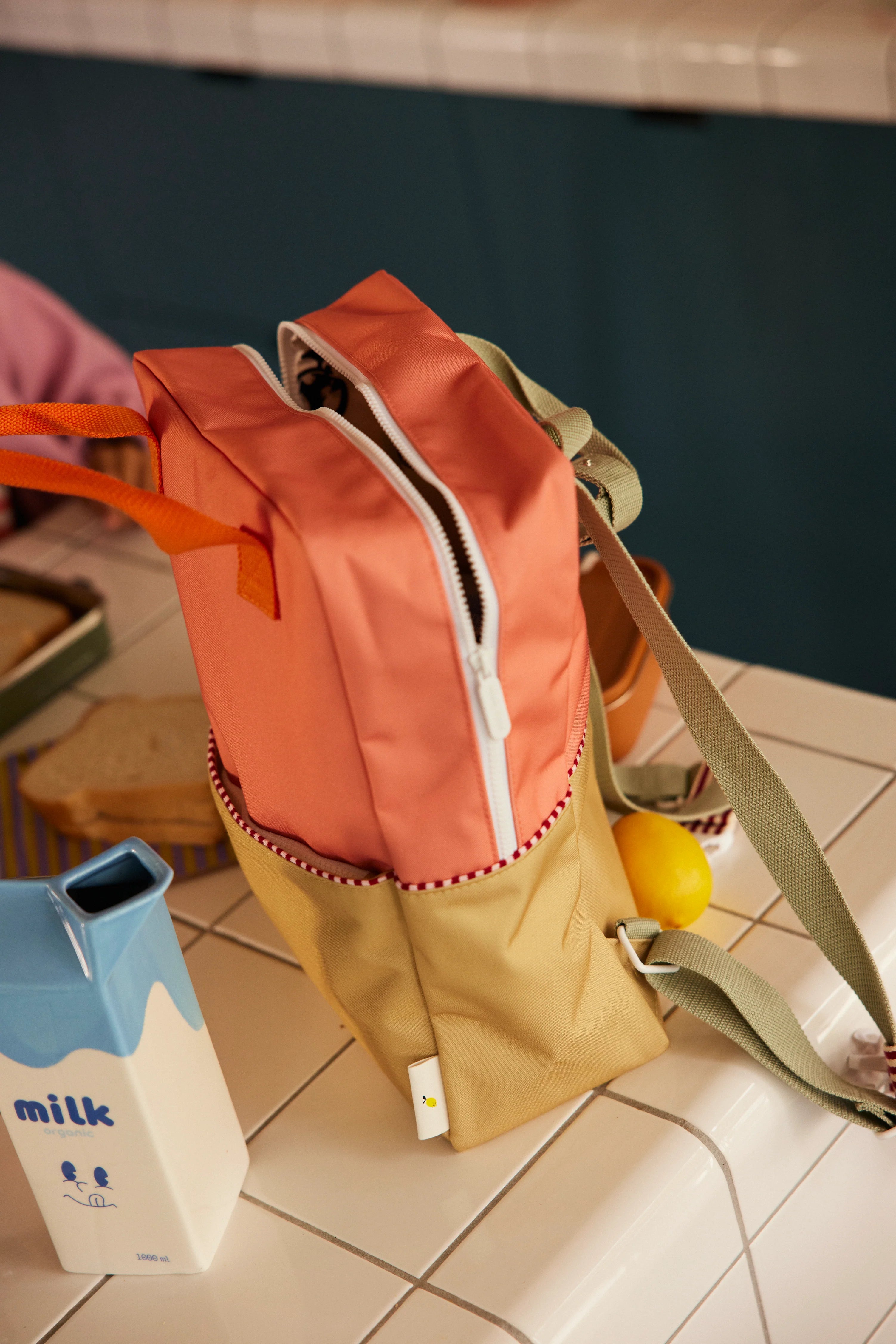 Backpack large colourblocking coral pink + reed green
