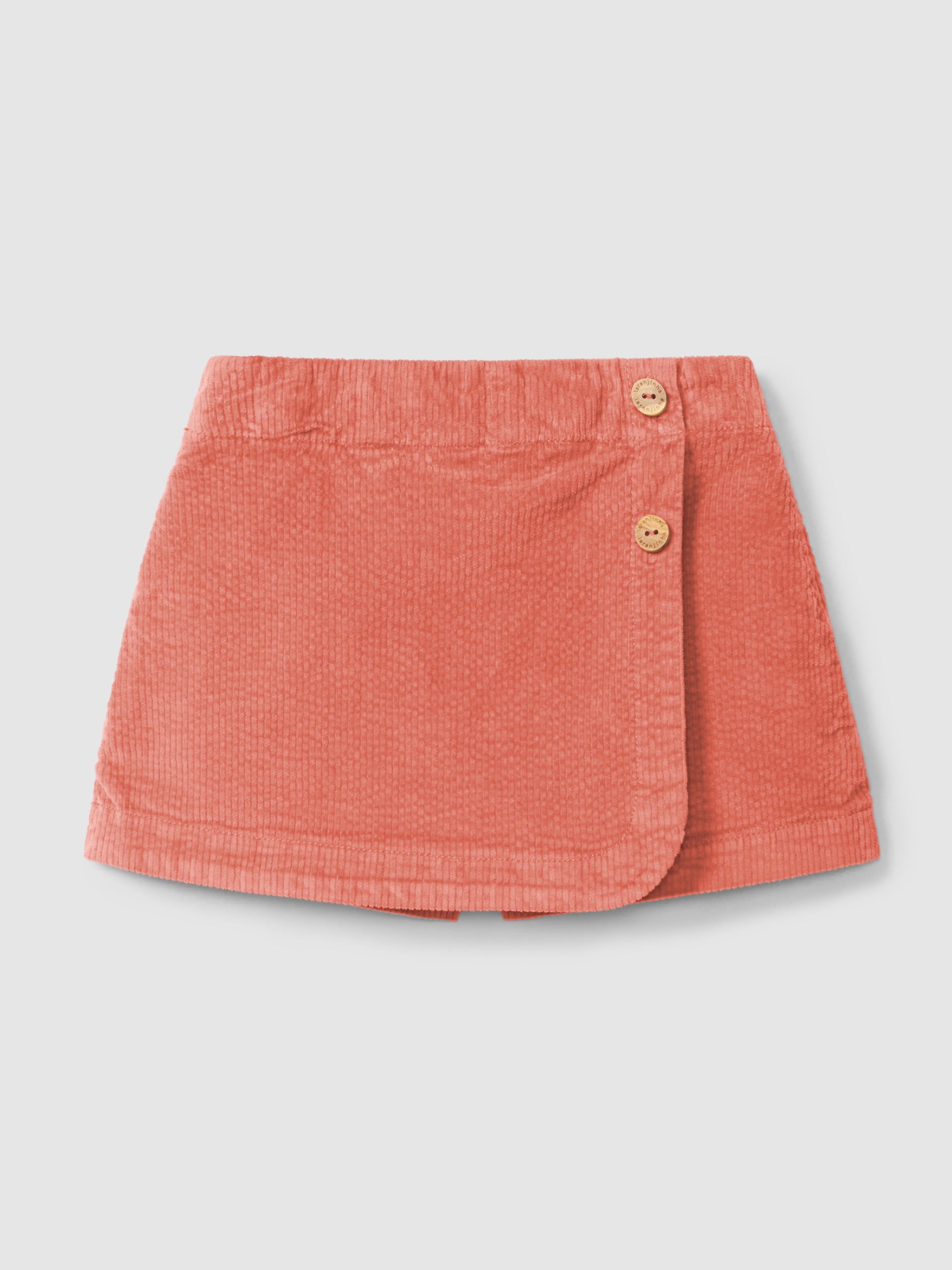 Falda Coral y Camisa Flores