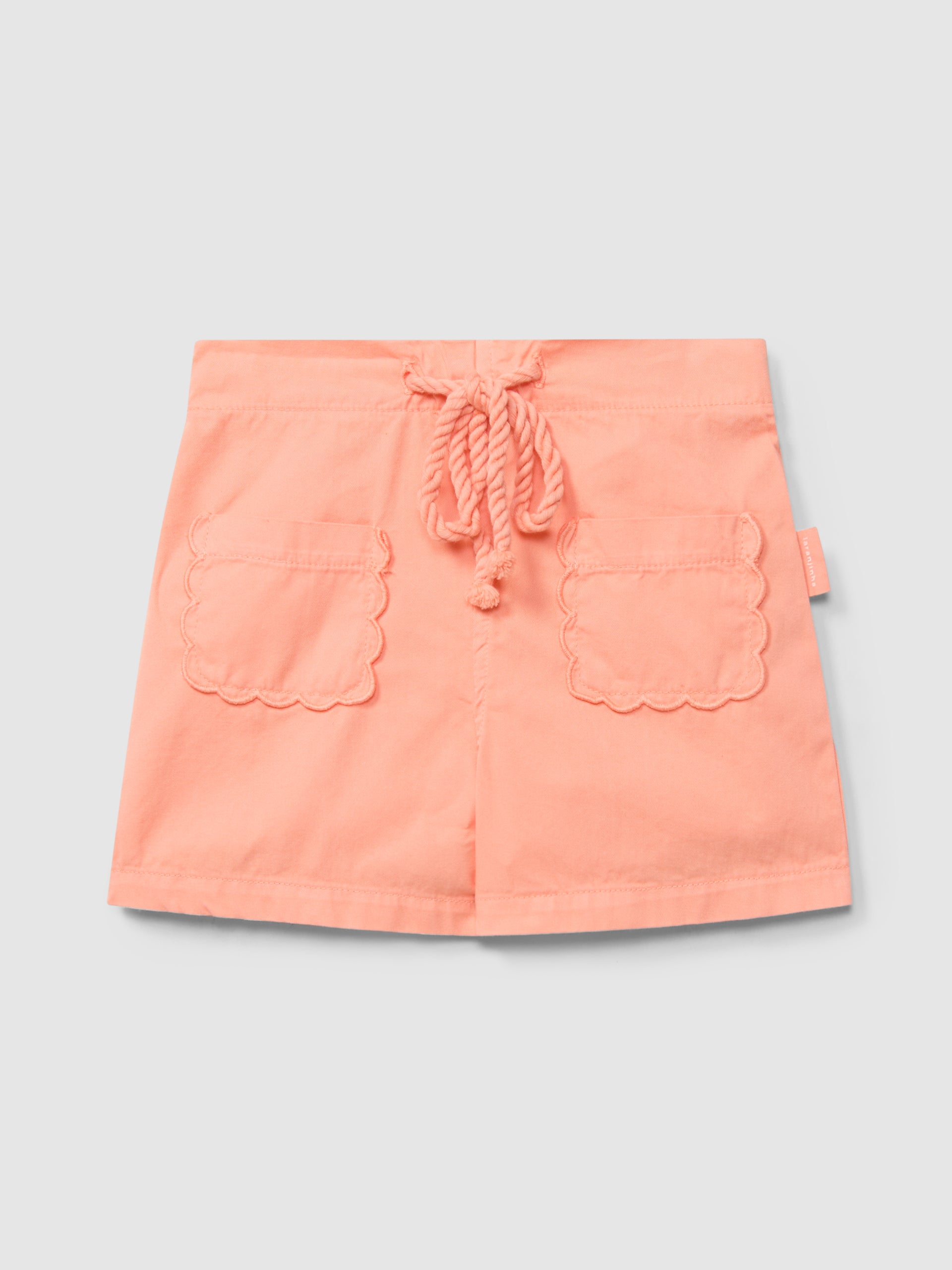 Conjunto Corto Pull-Up en Naranja y Blusa Estampado Floral